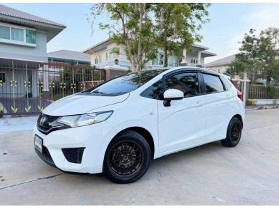 HONDA JAZZ 1.5 i-VTEC V Plus ปี 2016 ไมล์ 120,000 Km